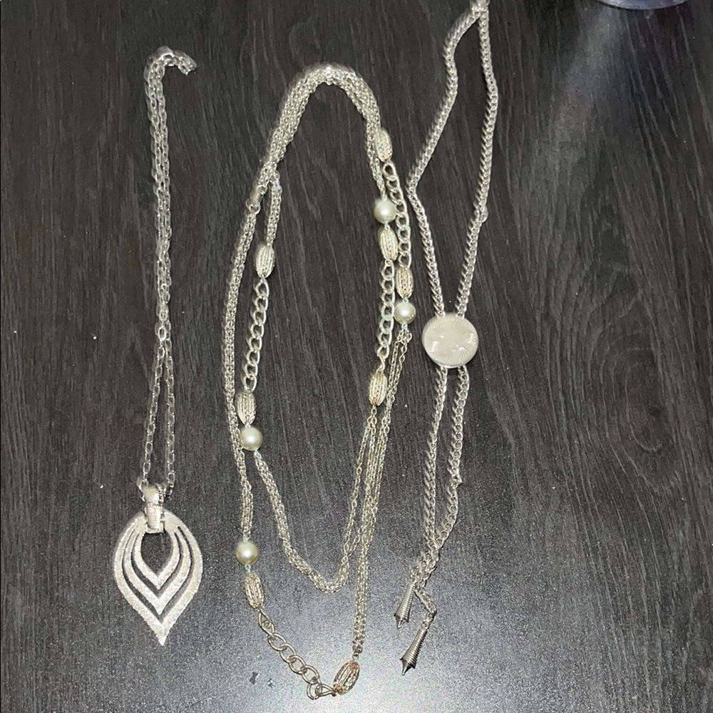 Elegant Silver Necklace Set